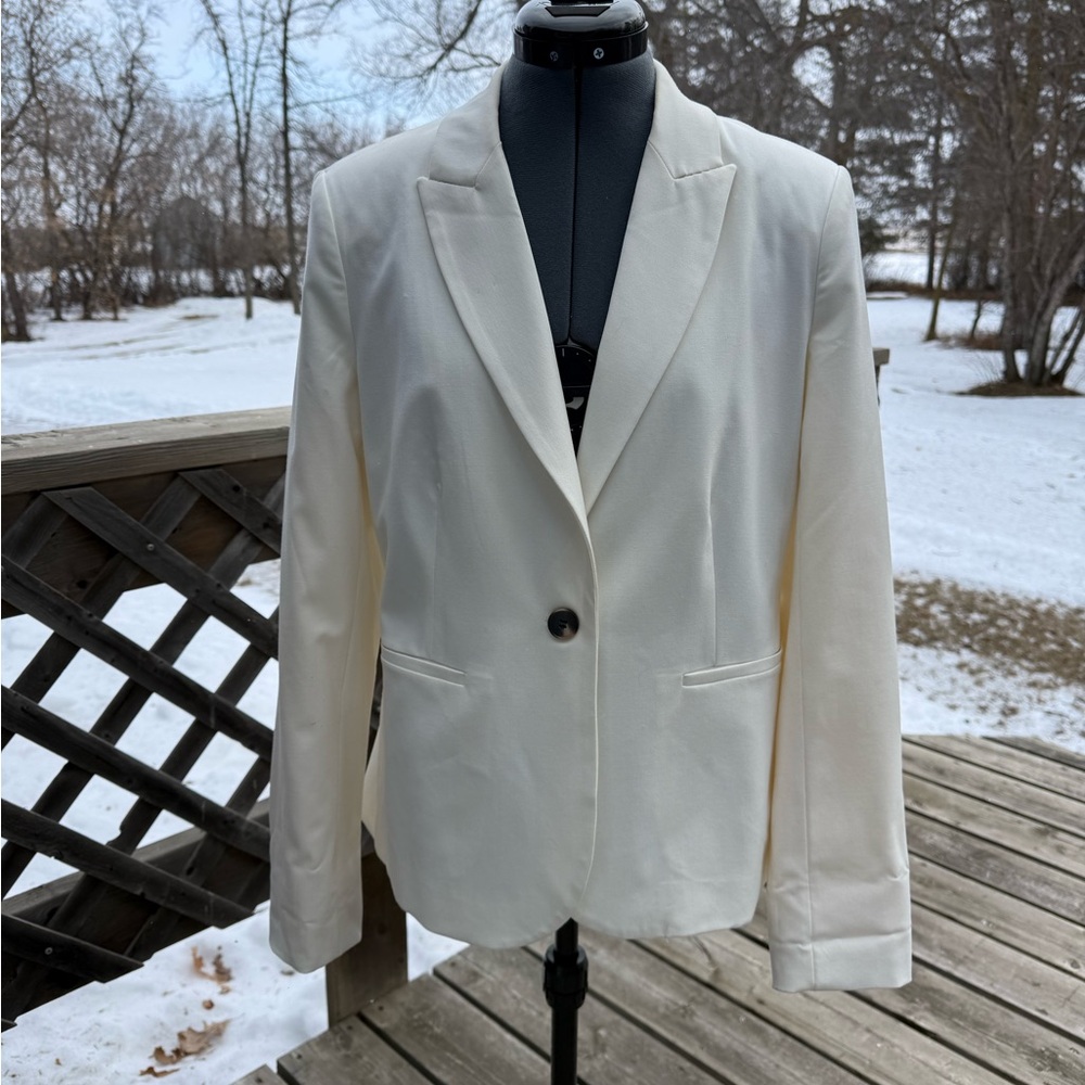 Tahari Cream Women's Suit Jacket - Picture 3 of 10